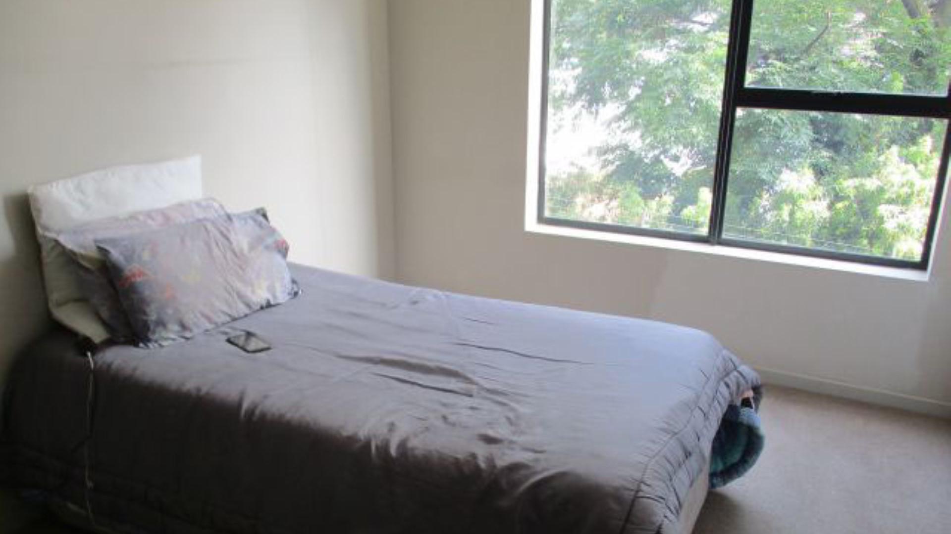 Main Bedroom of property in Rivonia