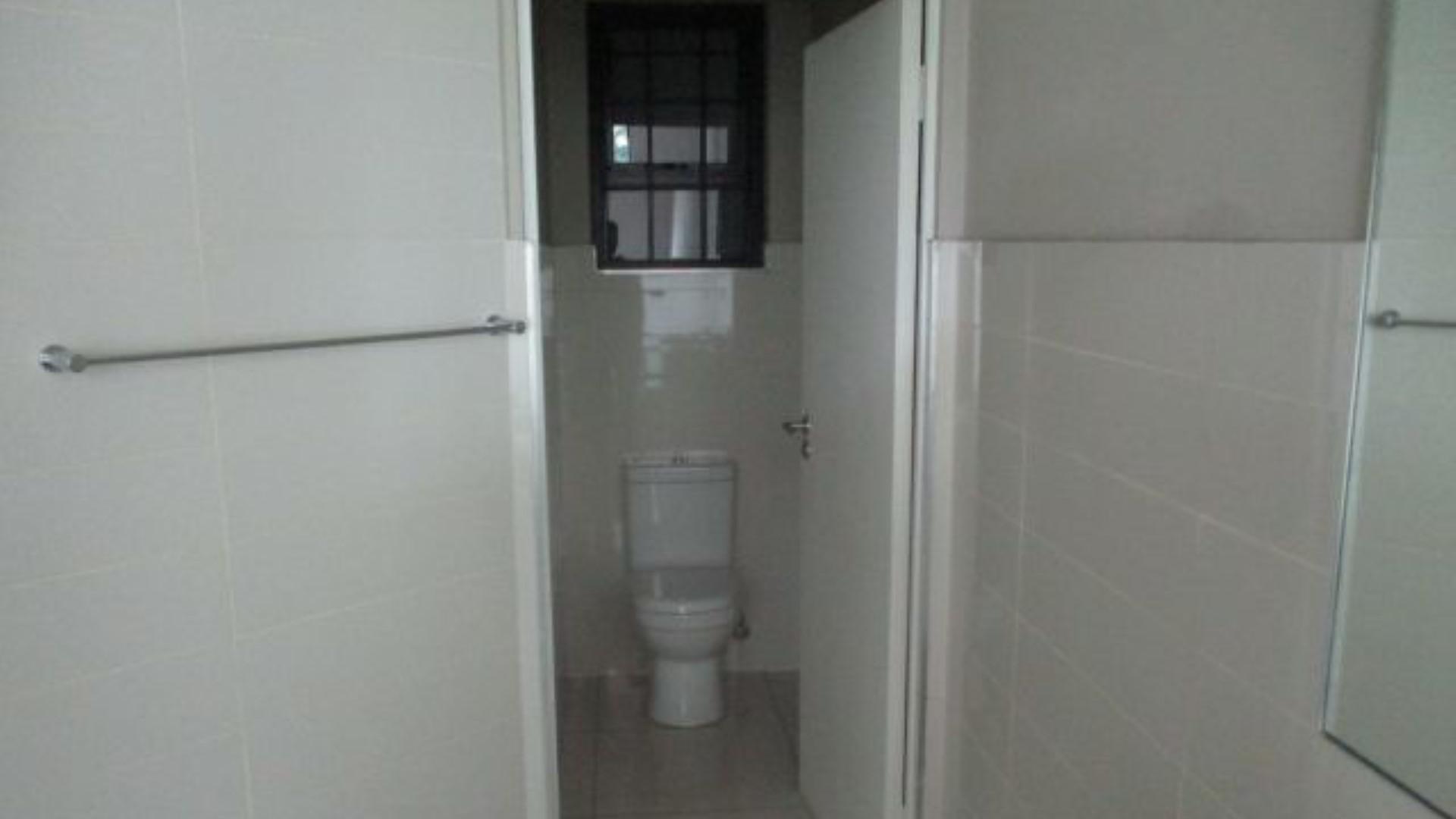 Main Bathroom of property in Rivonia
