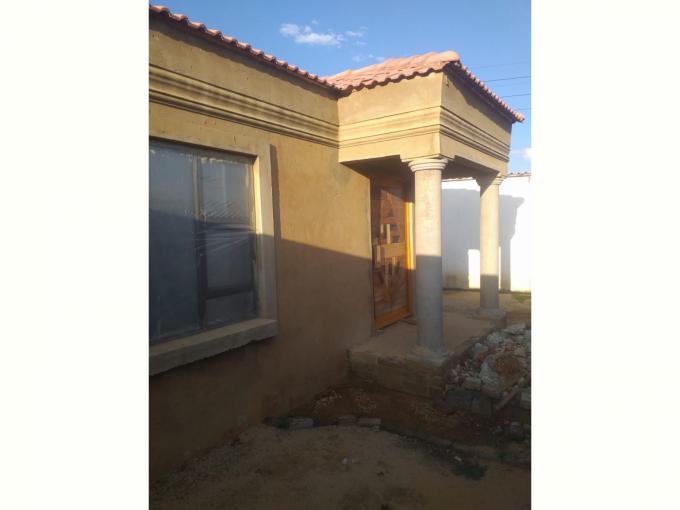 3 Bedroom House for Sale For Sale in Phiri  - MR445502