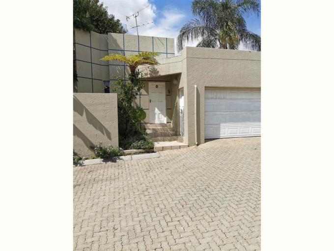 3 Bedroom House for Sale For Sale in Sunninghill - MR445932