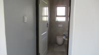 Guest Toilet - 2 square meters of property in South Crest