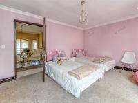 Bed Room 2 of property in Dainfern