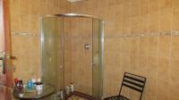 Main Bedroom - 51 square meters of property in Valley Settlement