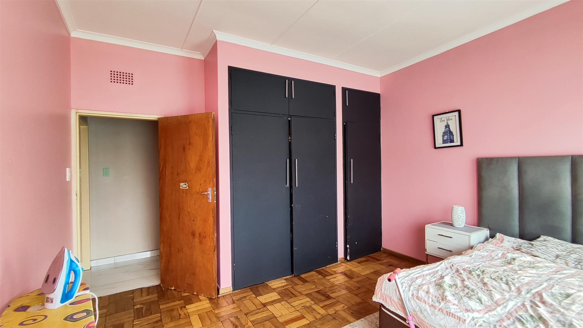 Bed Room 1 - 20 square meters of property in Nigel