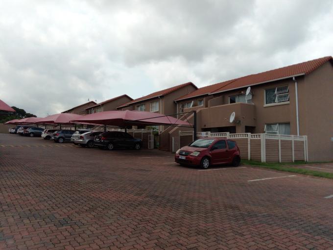 2 Bedroom Apartment to Rent in Vorna Valley Property to re