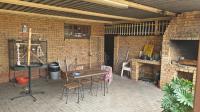 Patio - 40 square meters of property in Emalahleni (Witbank) 