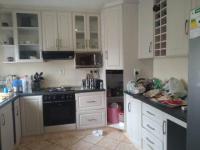 Kitchen - 12 square meters of property in Bisley