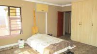 Bed Room 1 - 25 square meters of property in Glenmore (KZN)
