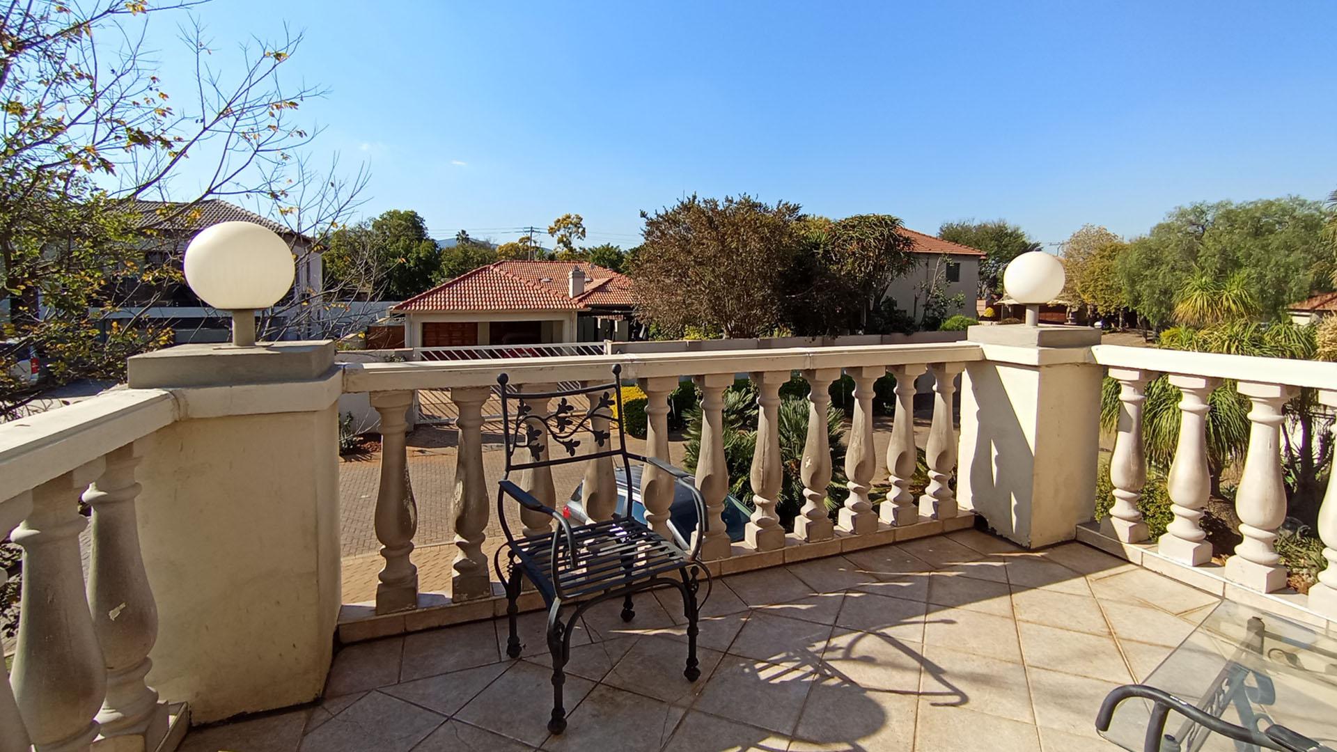 Balcony - 27 square meters of property in Melodie