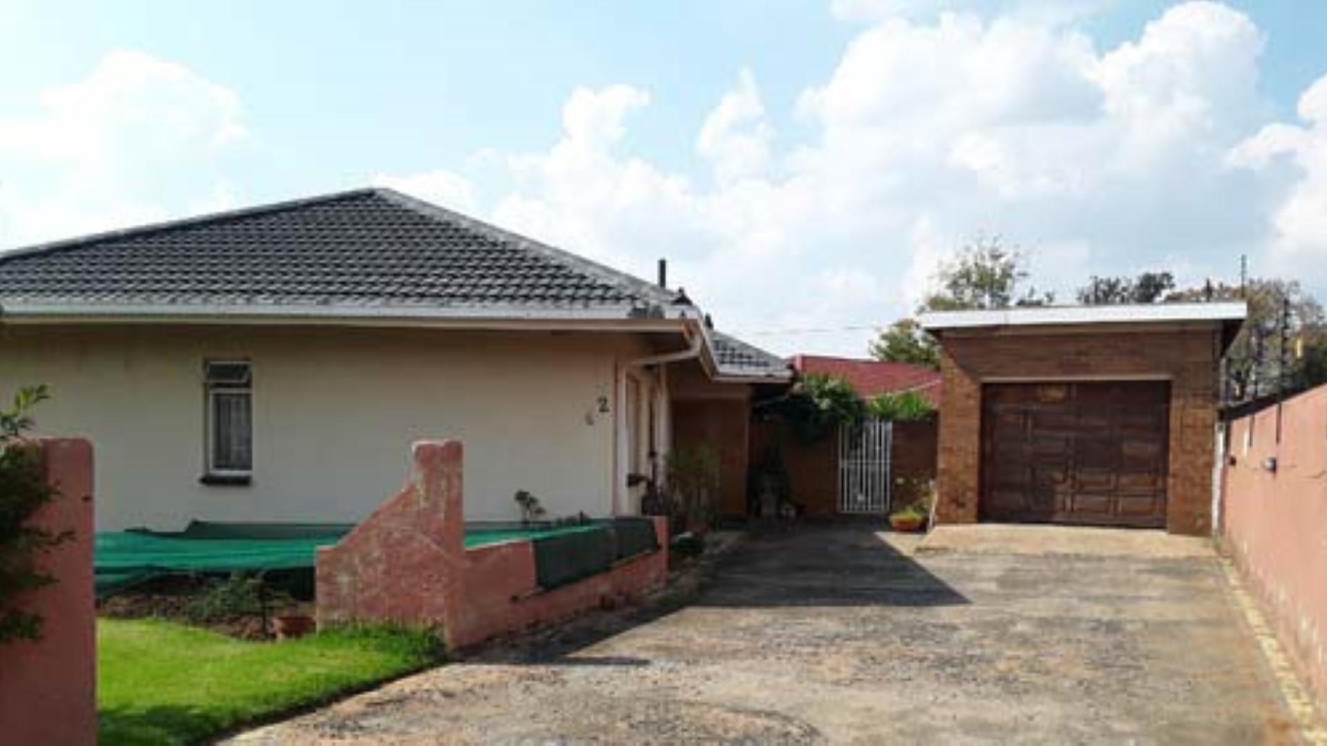 Front View of property in Kriel