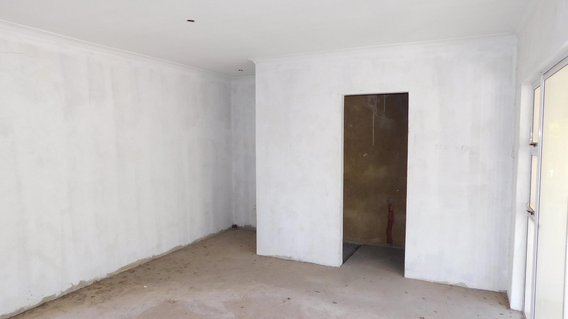 Bed Room 5+ - 63 square meters of property in Mount Edgecombe 