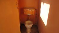 Staff Bathroom - 2 square meters of property in Grootvlei