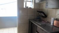 Kitchen - 5 square meters of property in Fleurhof