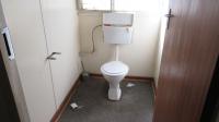 Bathroom 1 - 7 square meters of property in Grootvlei