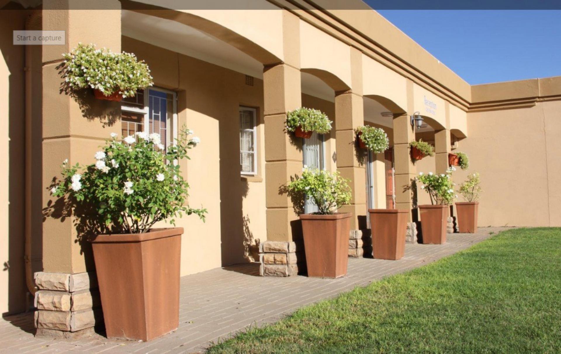 8 Bedroom House for Sale For Sale in Upington MR449874 M