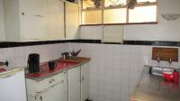 Kitchen - 8 square meters of property in Wentworth Park