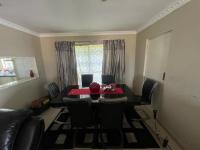 Dining Room of property in Kwandengezi