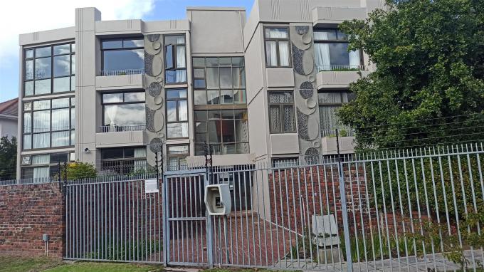2 Bedroom Sectional Title for Sale For Sale in Rondebosch   - Home Sell - MR450807