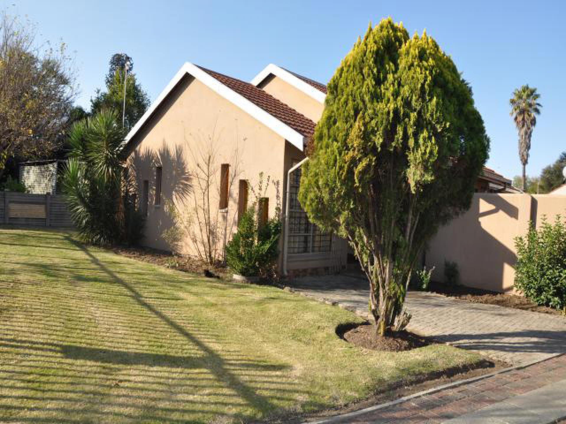 Front View of property in Secunda