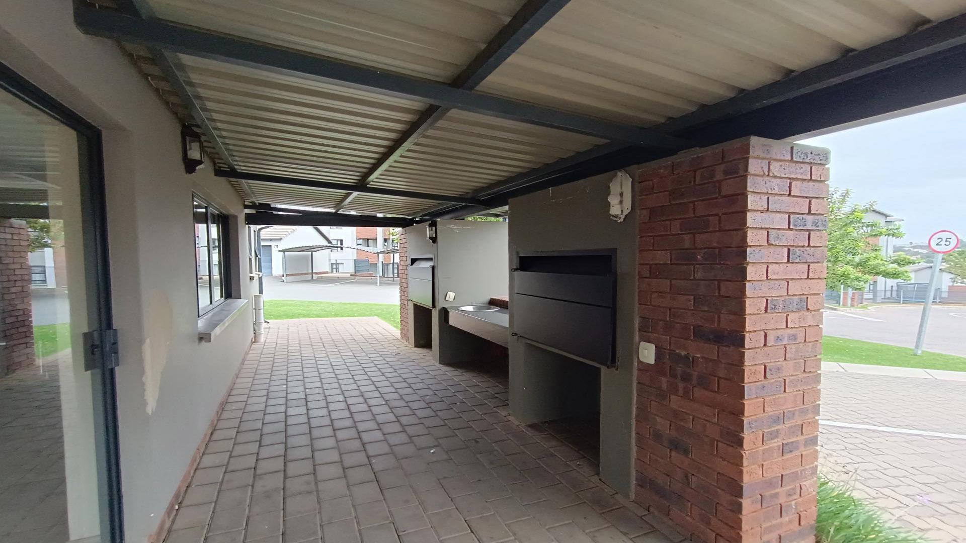 Entertainment of property in Rooihuiskraal