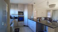 Kitchen - 15 square meters of property in Rooihuiskraal