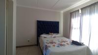 Bed Room 1 - 13 square meters of property in Rooihuiskraal