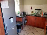 Kitchen - 14 square meters of property in Annlin West