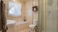 Bathroom 1 - 8 square meters of property in Crystal Park