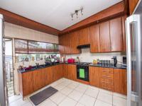Kitchen - 32 square meters of property in Raceview