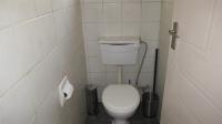 Guest Toilet - 2 square meters of property in Raceview