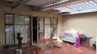 Patio - 23 square meters of property in Raceview