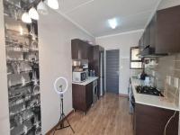 Kitchen - 7 square meters of property in Greenstone Hill
