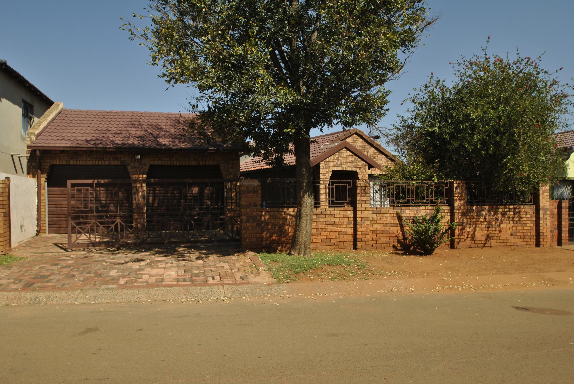 Front View of property in Lawley