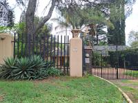 Front View of property in Lombardy East