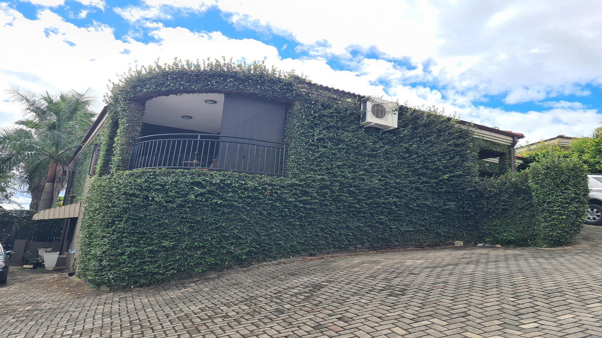 5 Bedroom House for Sale For Sale in Stonehenge Home Sell