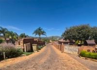 Front View of property in Honeydew Manor