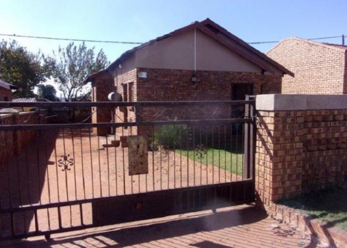 FNB SIE Sale In Execution 3 Bedroom House for Sale in Middelburg - MP - MR452558