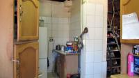 Kitchen - 40 square meters of property in Buffelsdrift