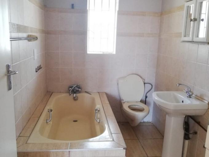 1 Bedroom Apartment to Rent in Newcastle Property to rent