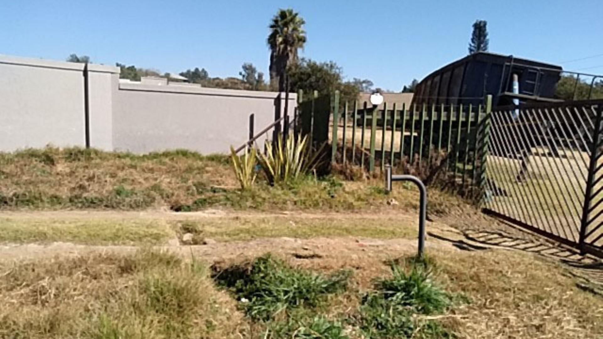 Standard Bank EasySell 3 Bedroom House for Sale in Glen Aust