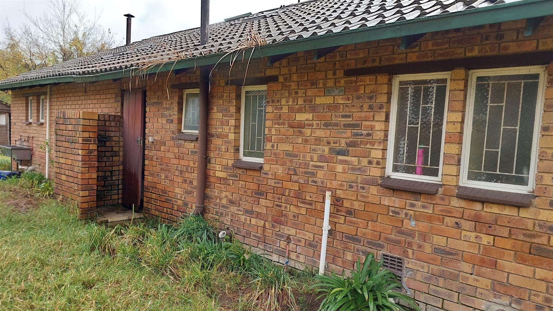 Standard Bank EasySell 3 Bedroom House for Sale in Glen Aust