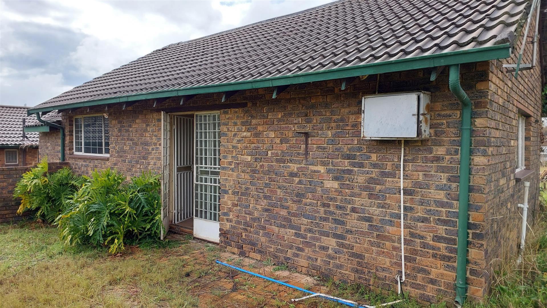Standard Bank EasySell 3 Bedroom House for Sale in Glen Aust