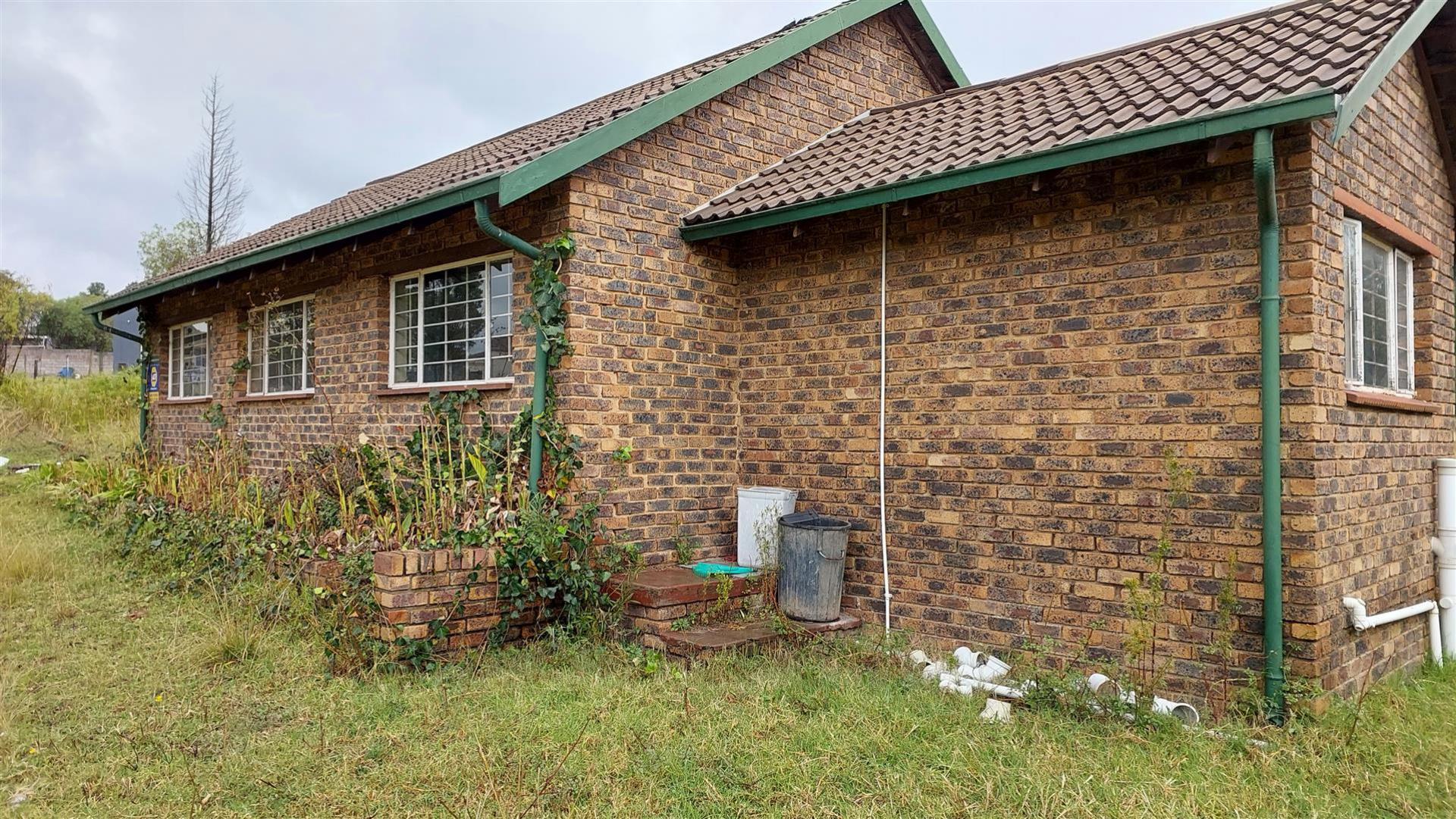 Standard Bank EasySell 3 Bedroom House for Sale in Glen Aust