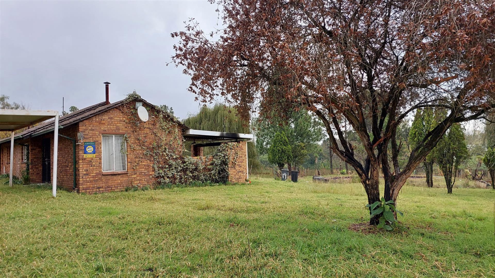 Standard Bank EasySell 3 Bedroom House for Sale in Glen Aust