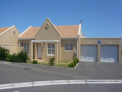 2 Bedroom House for Sale For Sale in Bloubergstrand - Home Sell - MR45288