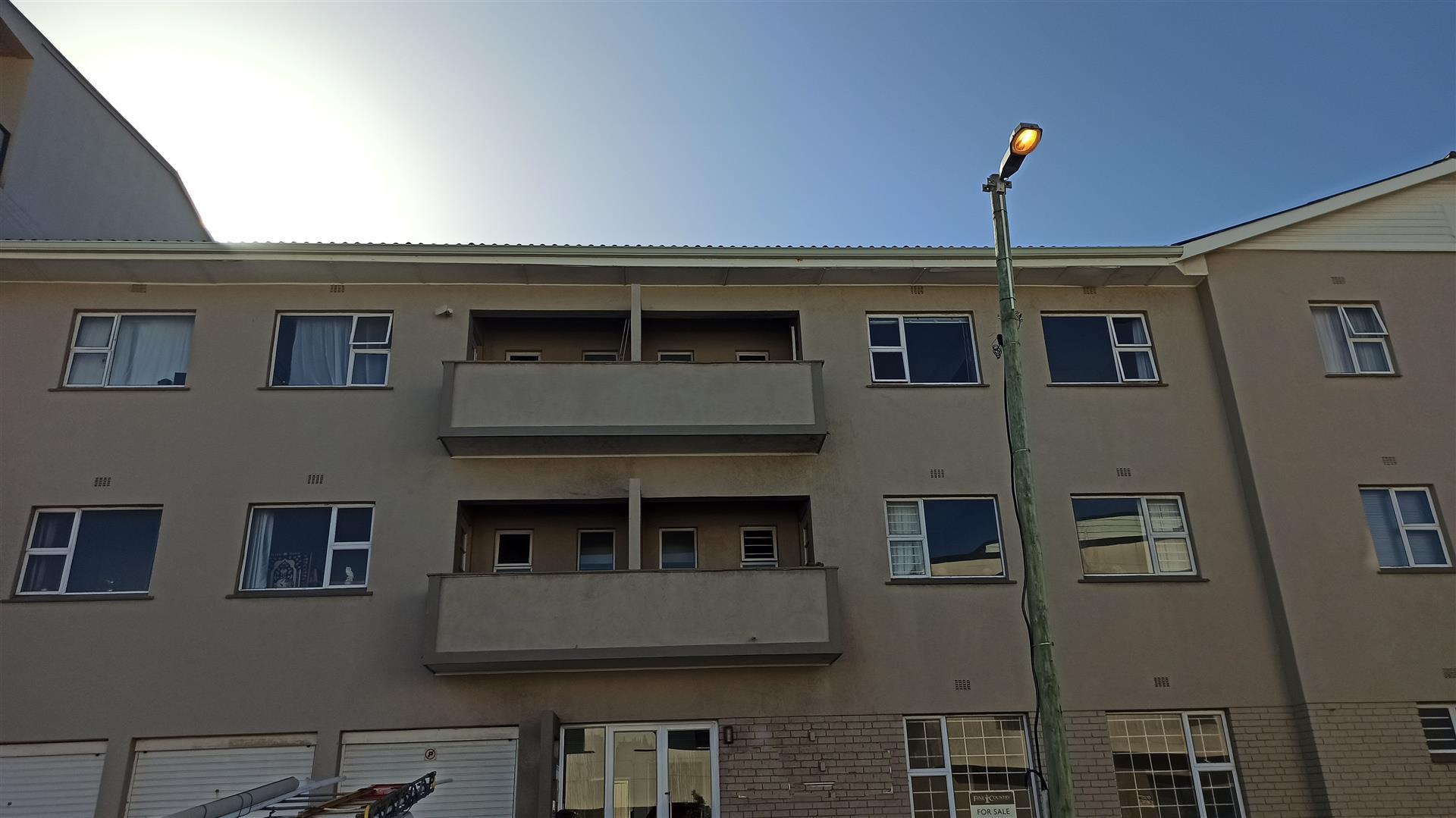 2 Bedroom Sectional Title for Sale For Sale in Fish Hoek H