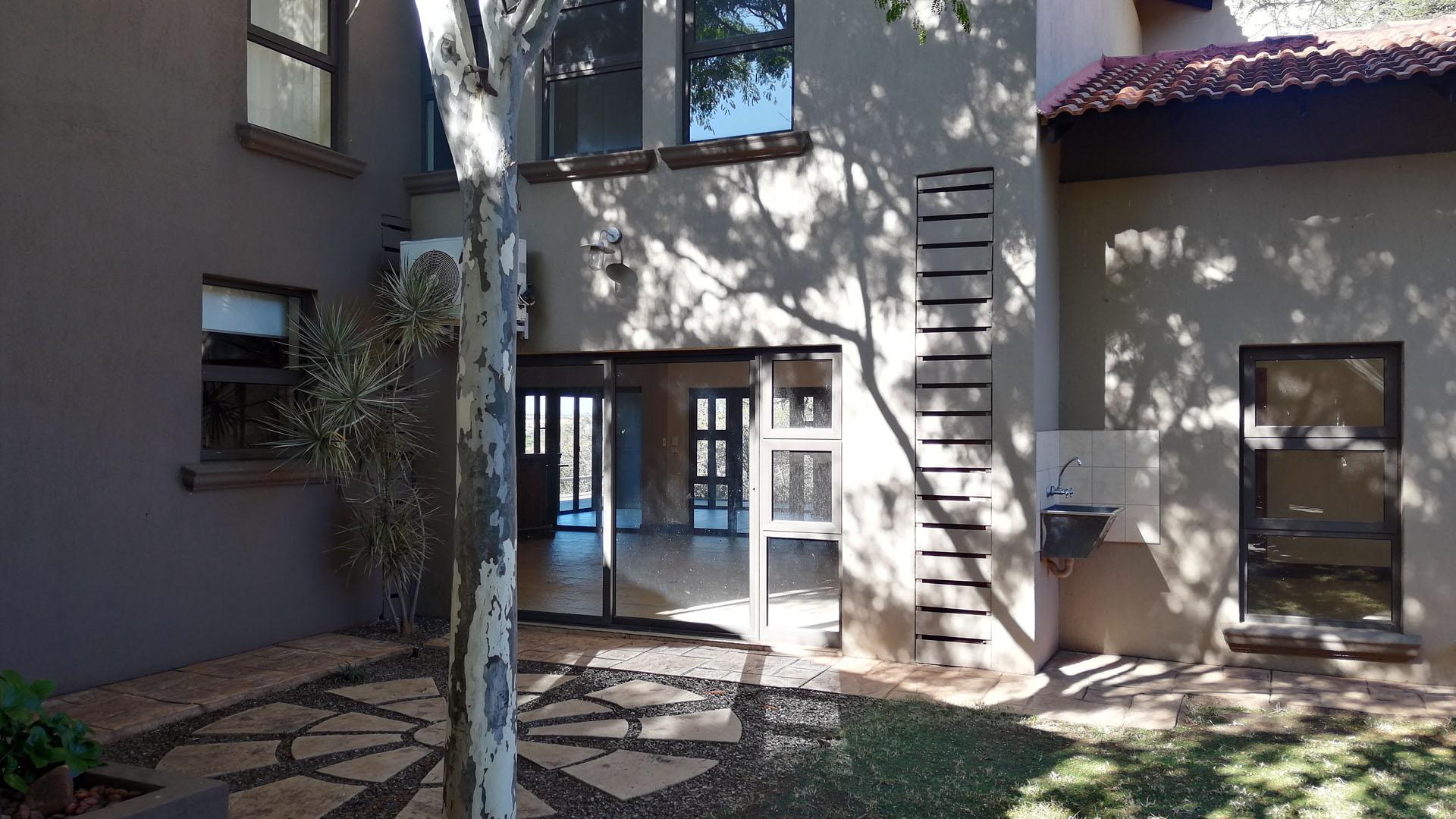 Backyard of property in Bitterfontein