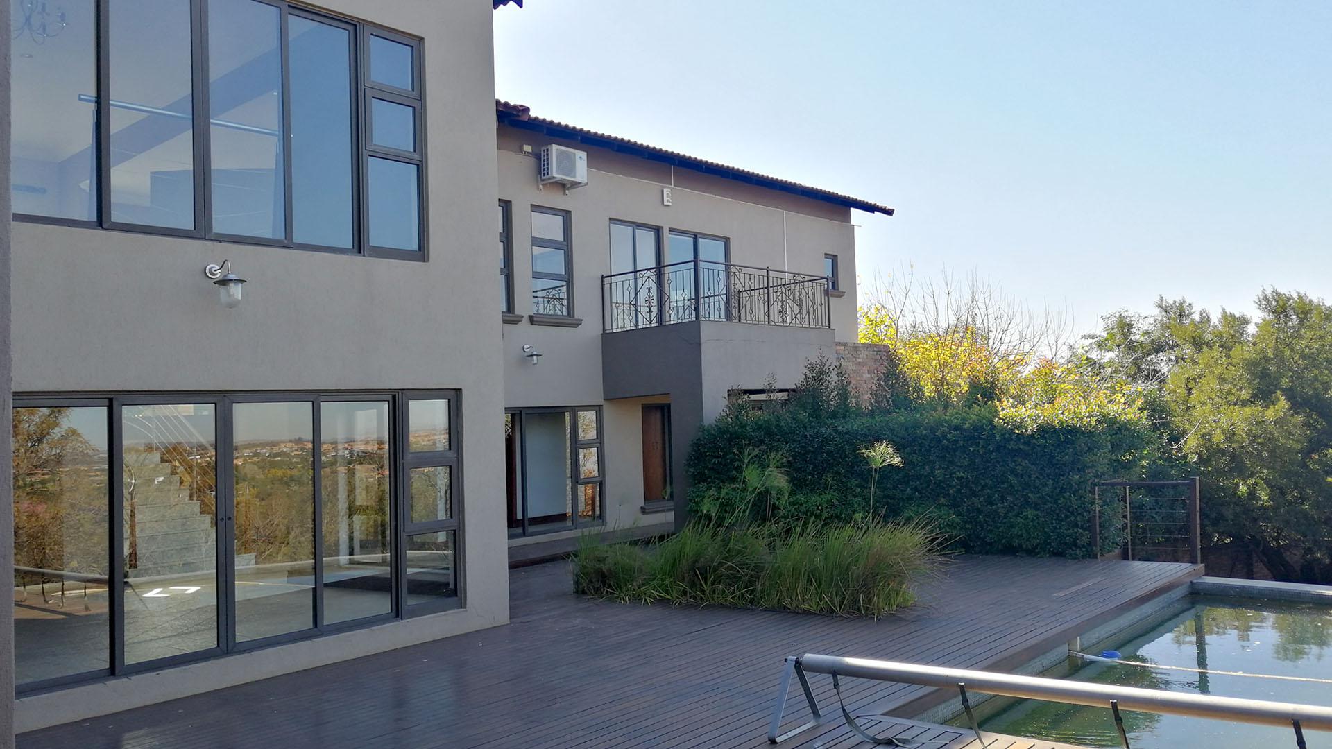 Patio of property in Bitterfontein