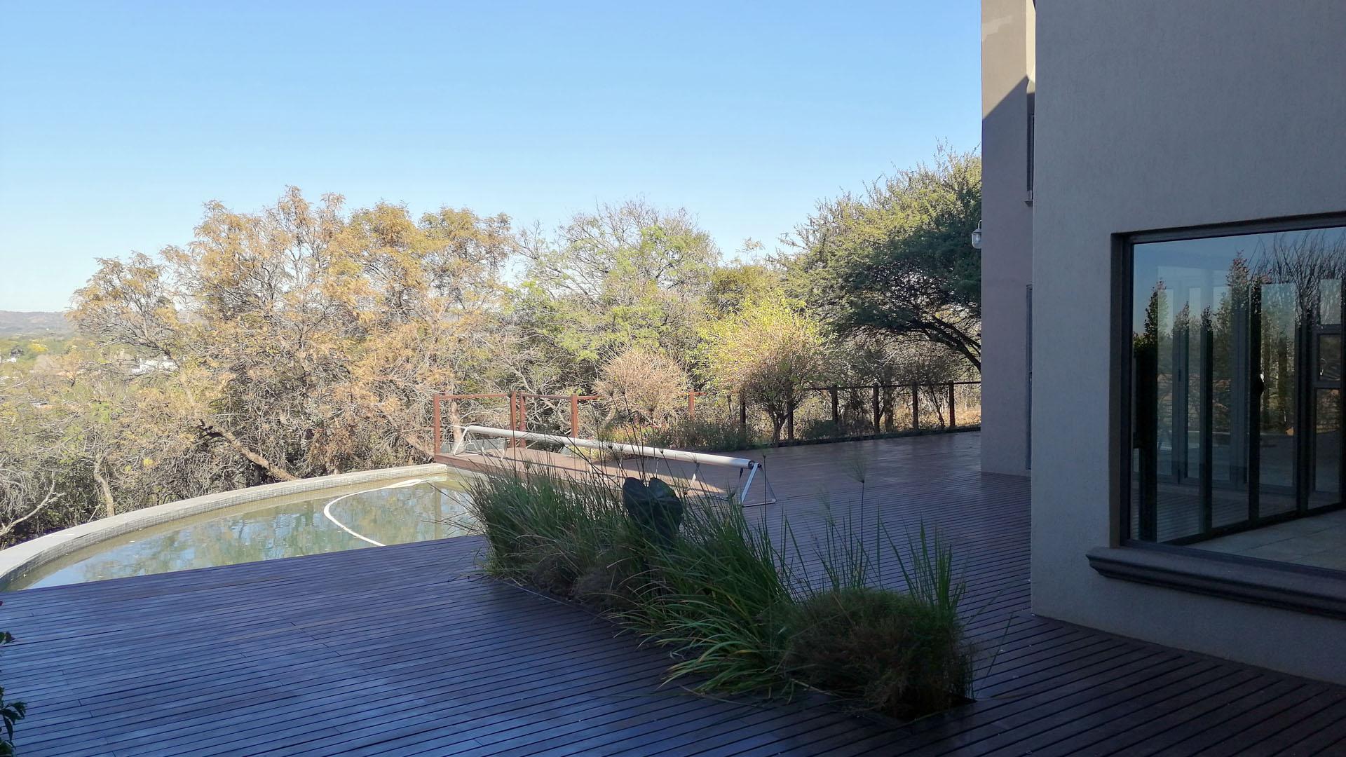 Patio of property in Bitterfontein