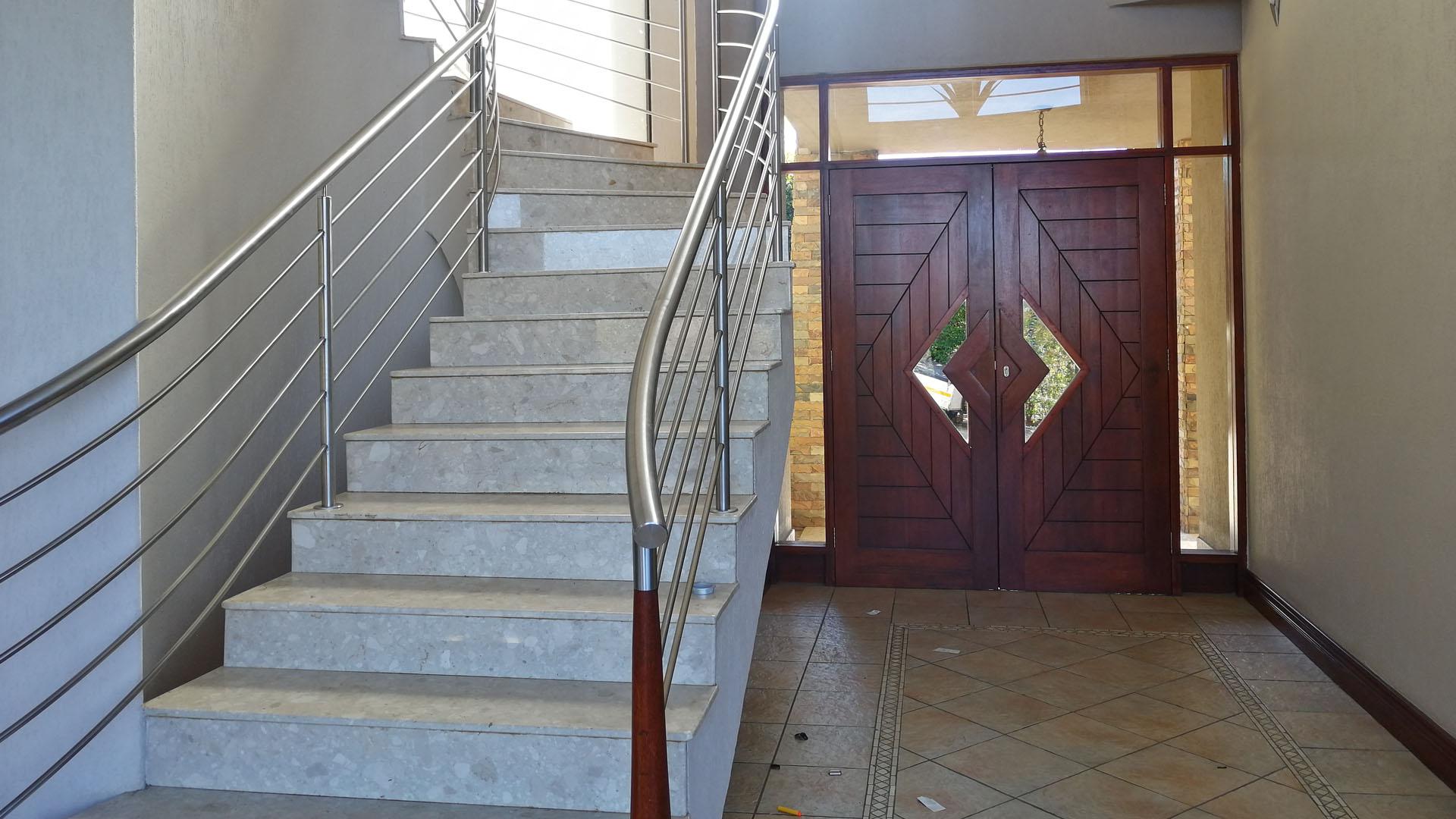 Spaces - 100 square meters of property in Bitterfontein